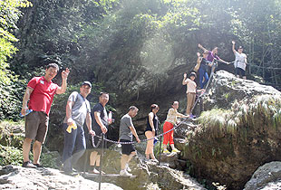 溫馨綠韻山莊，悠然茶馬古道——綠之韻集團(tuán)中高層管理干部益陽(yáng)安化溯源之旅